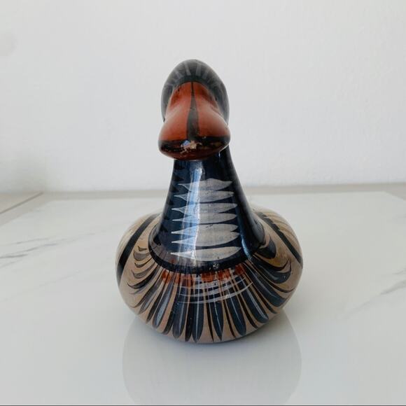 Vintage Mexican Folk Art Duck Large Bird Handmade Mexico 
Hand painted Pottery - Picture 3 of 10